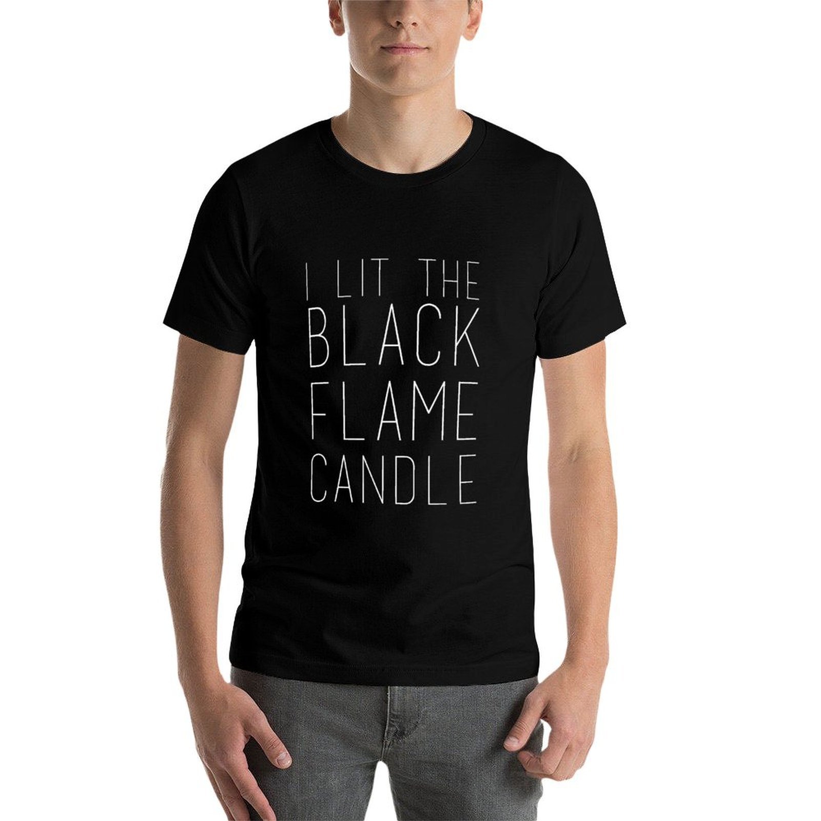 Black Flame Candle (White) T-S - огляд і ціна Black Tin Candle